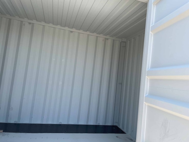 #102-•-40'-high-cube-container-image-6