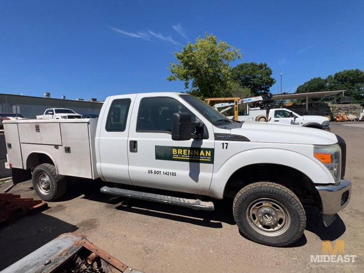 2011-ford-f350-image-5