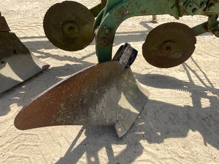 john-deere-2500-image-34