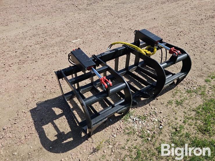 2025-mid-state-#18-e-series-dual-cylinder-brush-grapple-skid-steer-attachment-image-3