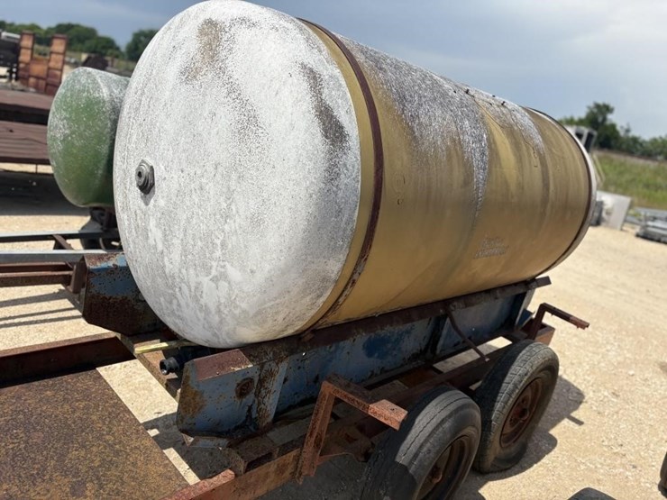 l3---1000gal-nurse-tank-image-4