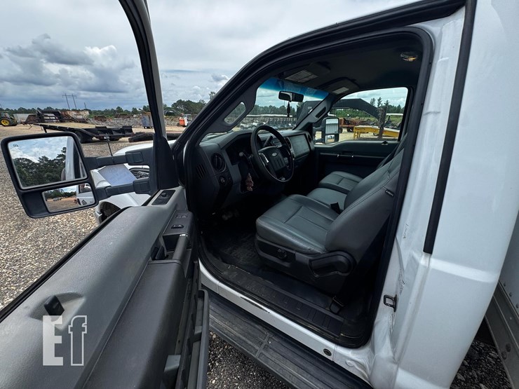 2012-ford-f350-image-6