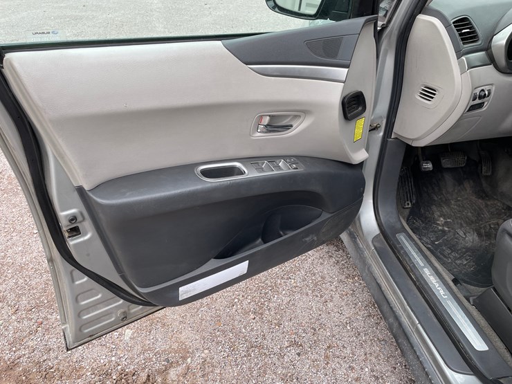 2006-subaru-tribeca-image-56