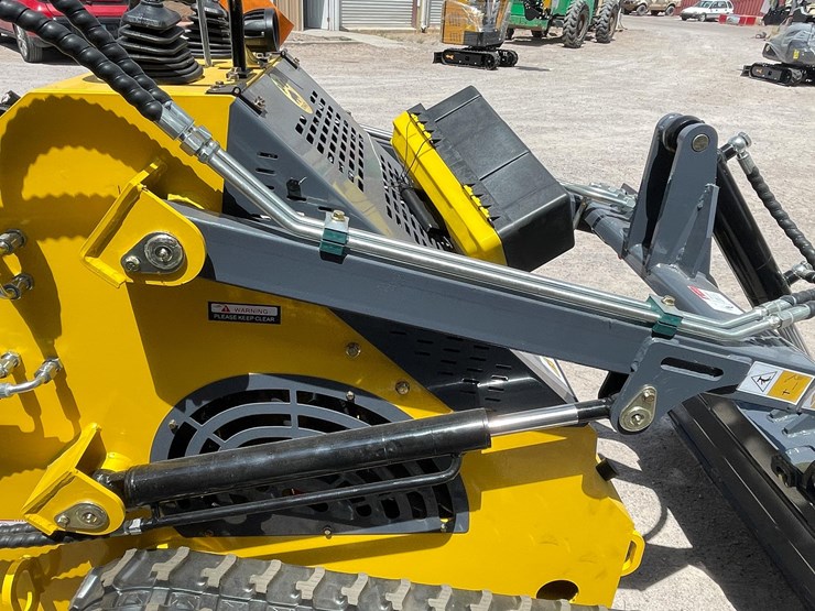 #2701-•-unused-2026-mini-skid-steer-loader-image-17