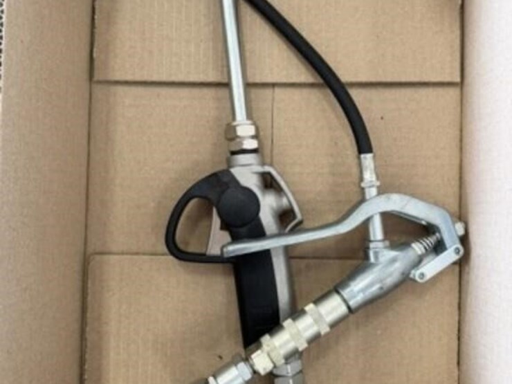 2-oil-dispensing-guns-image-4