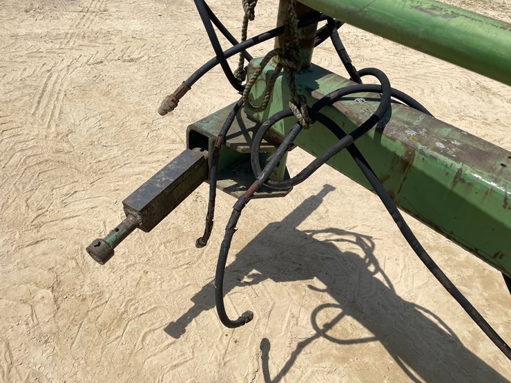 john-deere-2500-image-10