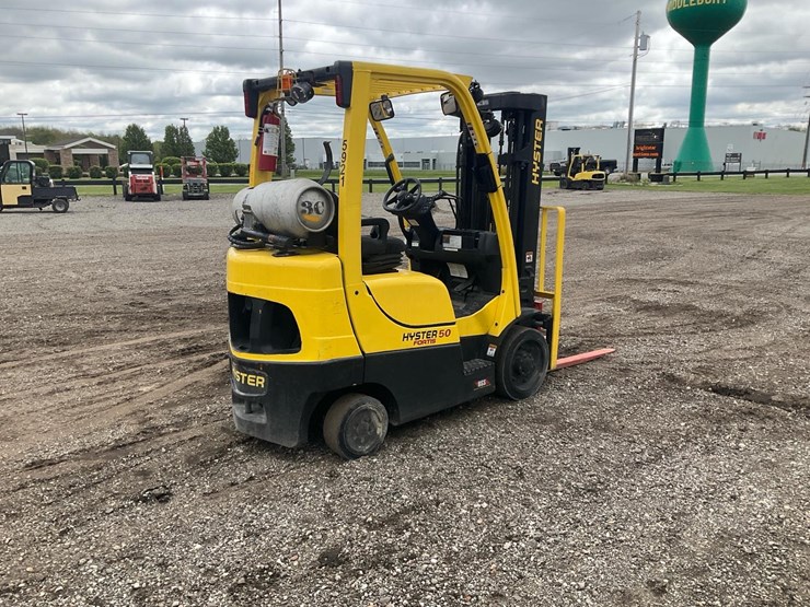 2020-hyster-s50ft-image-3