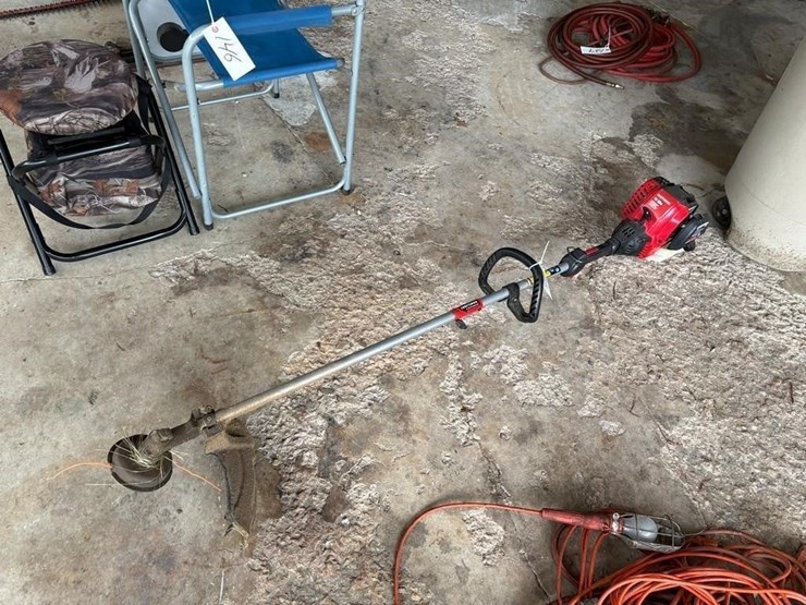 craftsman-4-cycle-29cc-weed-trimmer-image-1