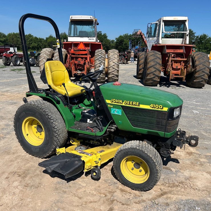 JOHN DEERE 4100