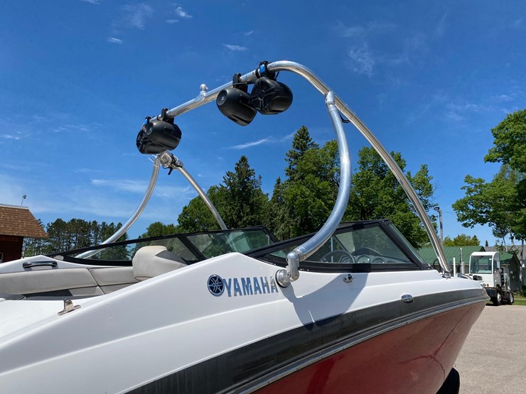 #7032-•-2014-yamaha-212ss-boat-with-trailer-(has-title)-(antigo,-wi)-image-29