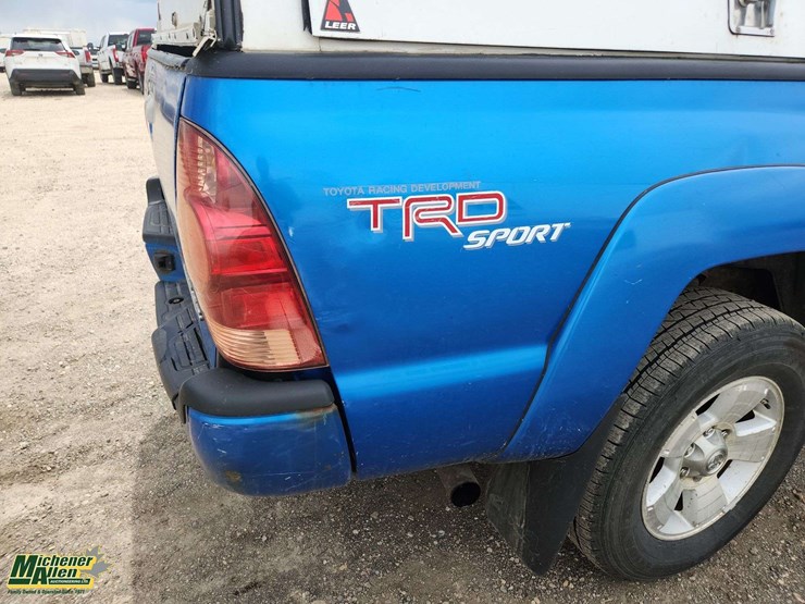 2008-toyota-tacoma-image-29