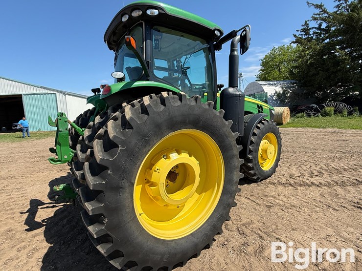 2012-john-deere-8285r-image-5