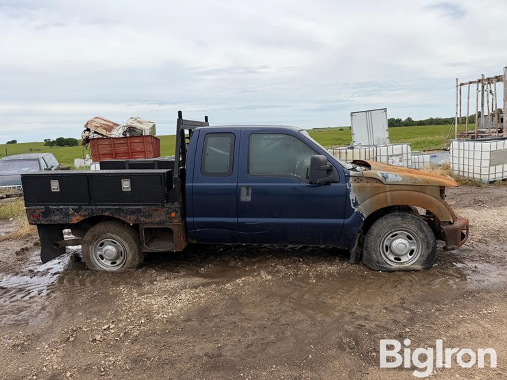 2011-ford-f250-image-4