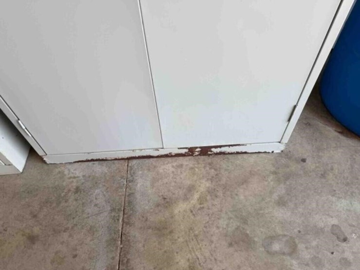 metal-storage-cabinet-image-2