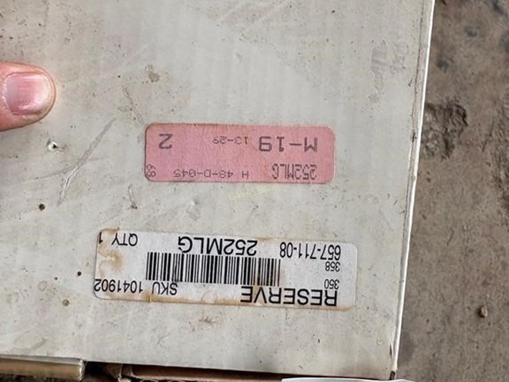 lem-5lb-sausage-stuffer-image-3