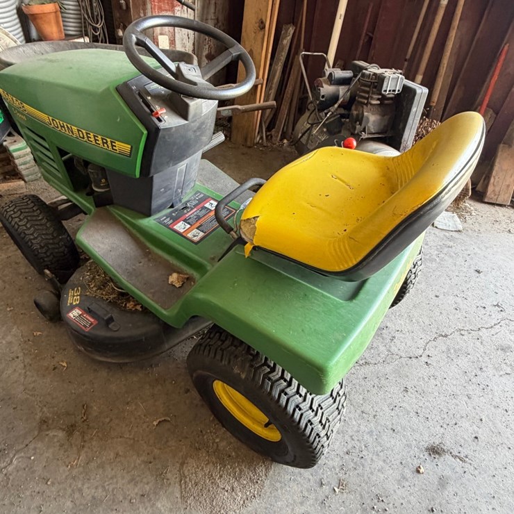 JOHN DEERE 38