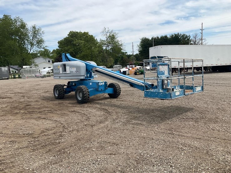 2008-genie-s40-image-12