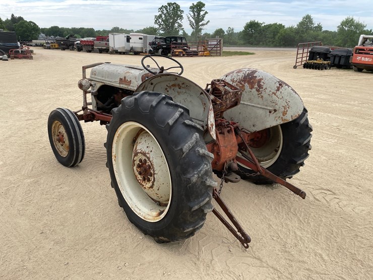 ford-8n-image-7