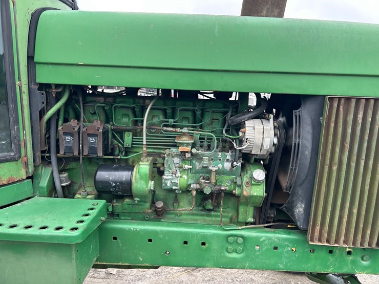 john-deere-4430-image-10