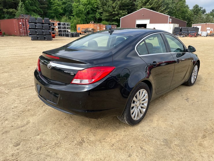 #205-•-2010-buick-regal-cx2-(delay-in-title)-image-5