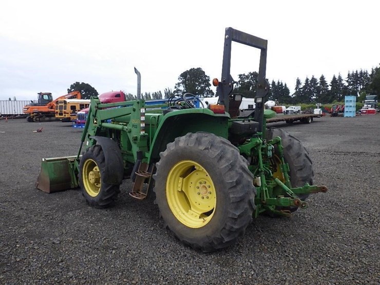 john-deere-210-image-7