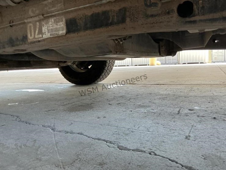 2013-chevrolet-silverado-1500-image-25