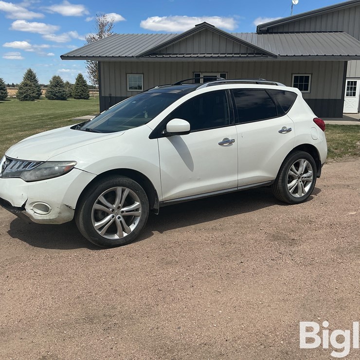 2010 NISSAN MURANO