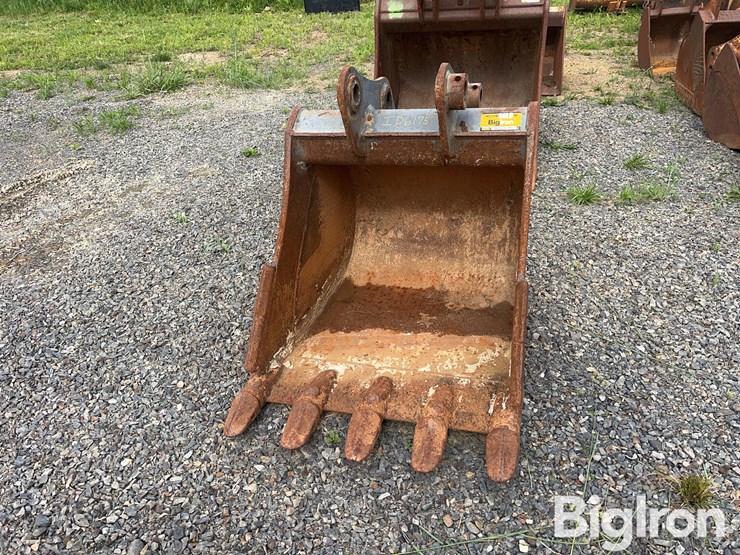 strickland-pc138-36-36”-excavator-bucket-image-2