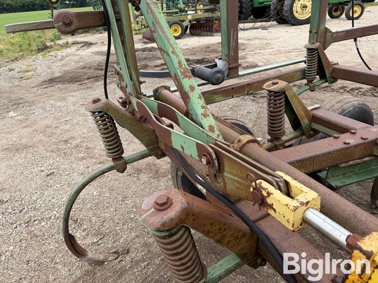 john-deere-1610-image-17