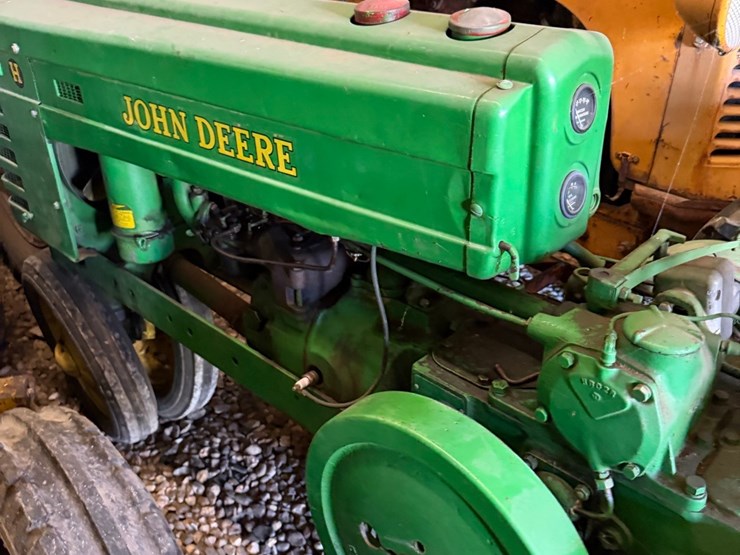 john-deere-h-image-21