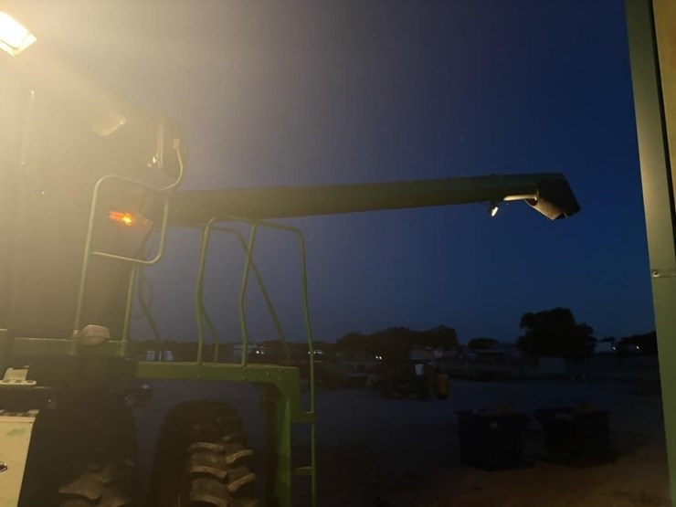 john-deere-9600-image-37