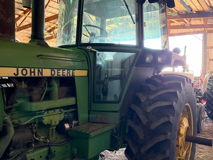 john-deere-4440-image-24