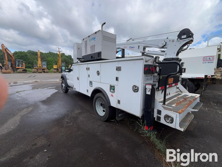 2015-ford-f550-image-6