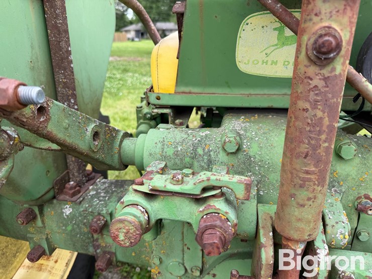1963-john-deere-1010-image-14
