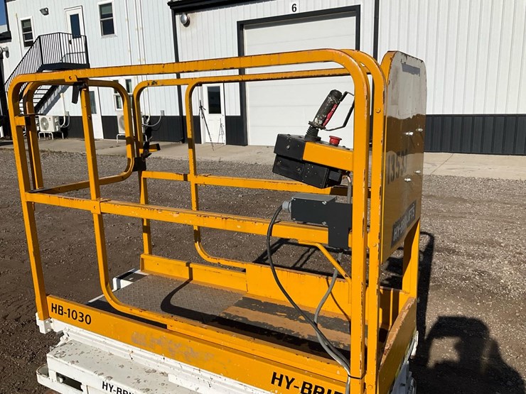 #1310-•-2012-hy-brid-hb-1030-scissor-lift-image-21