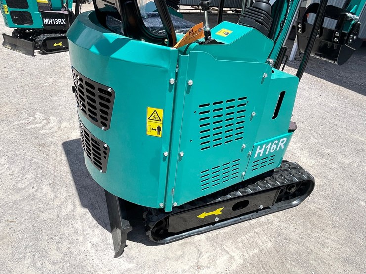 #2655-•-unused-cfg-mini-excavator-image-32