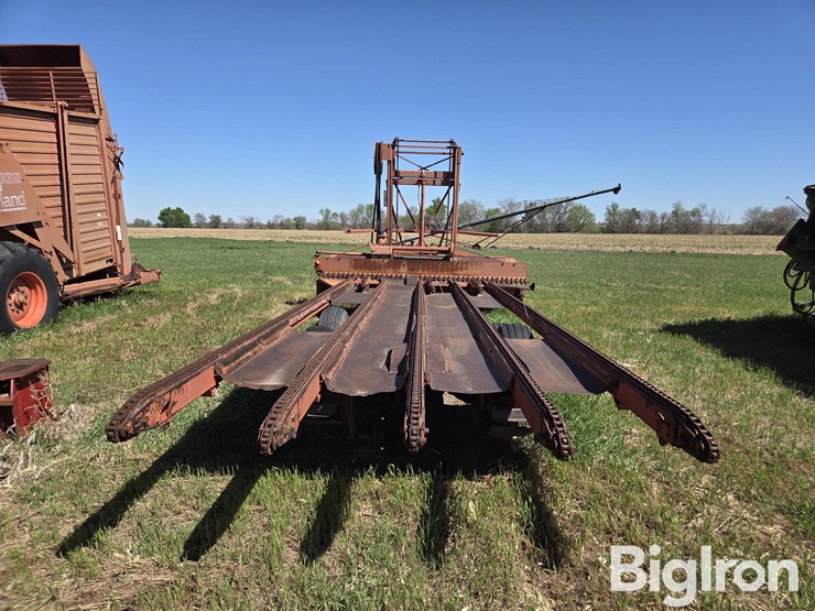 hesston-600-image-6