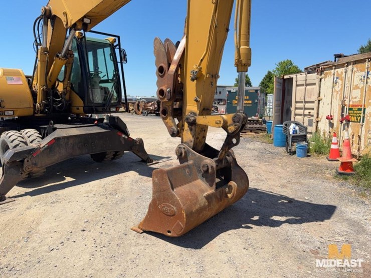 2003-caterpillar-m318c-image-9