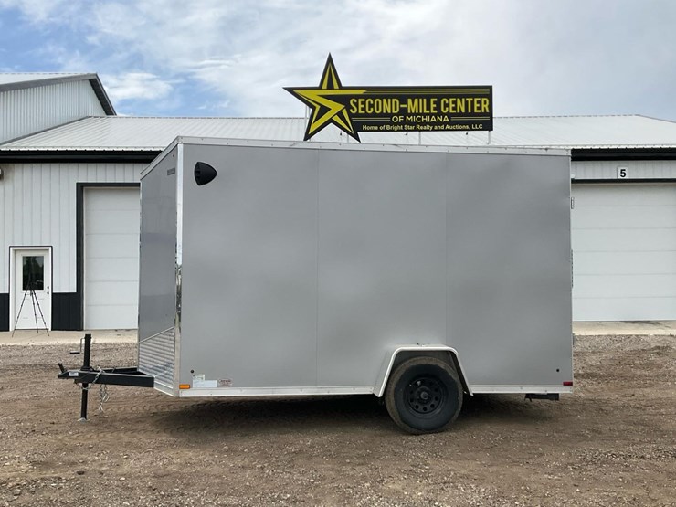 2024-haulin-31'-x-102"-image-3