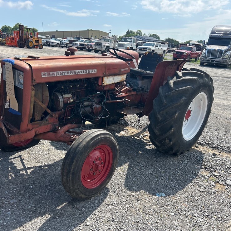 INTERNATIONAL 444