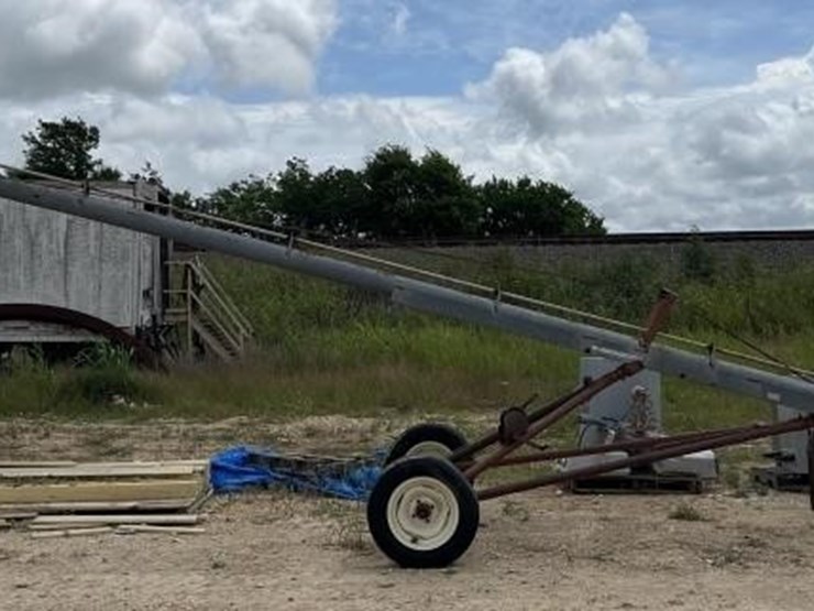 l3---gt-grain-auger-image-1