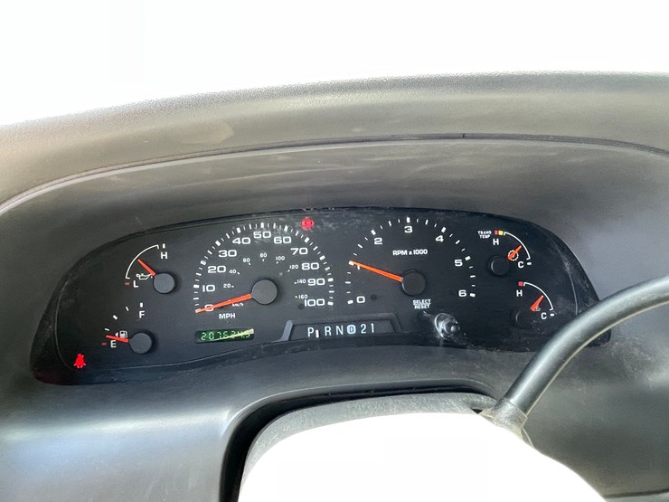 2002-ford-excursion-image-35
