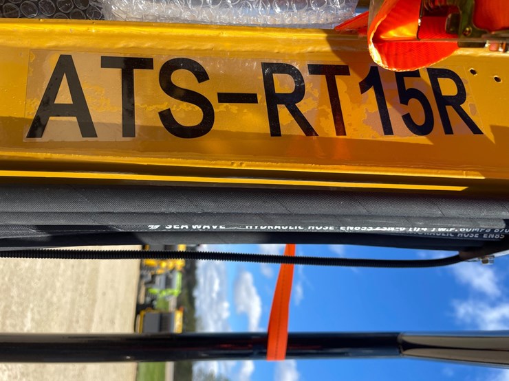 #1103-•-new-ats-rt15r-mini-excavator-image-6