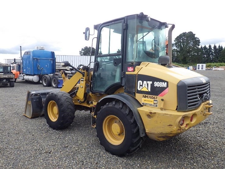 caterpillar-908m-image-7