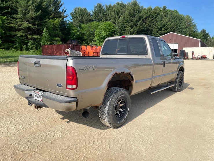 2004-ford-f350-image-5
