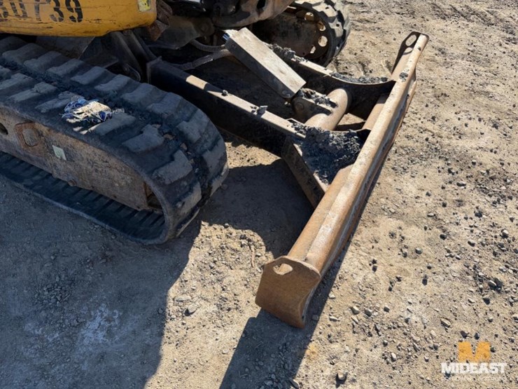 2013-caterpillar-305e-cr-image-16