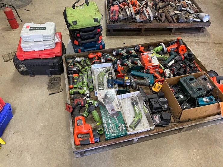 #7506-•-pallet-of-battery-powered-tools-(antigo,-wi)-image-3