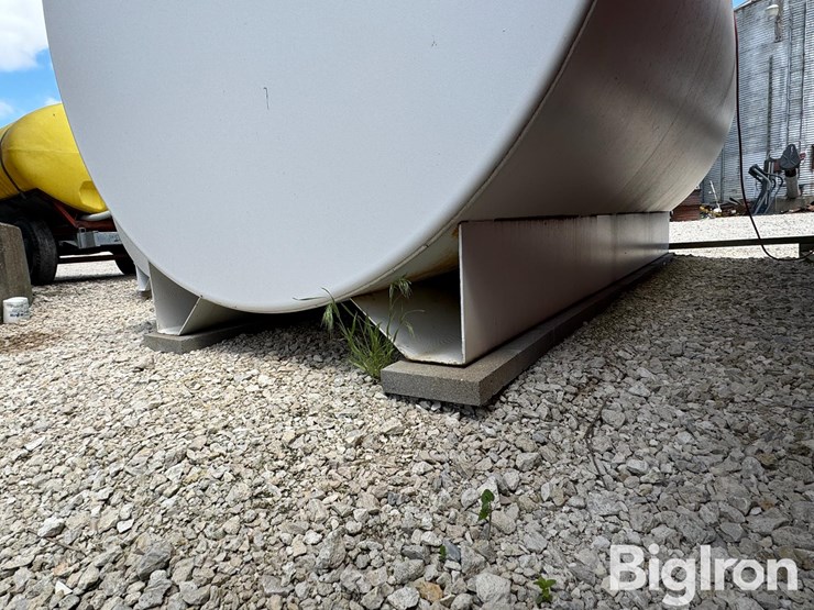 1,500-gallon-fuel-tank-image-5