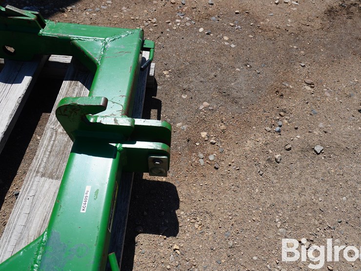 john-deere-cat-3/4-quick-hitch-image-9
