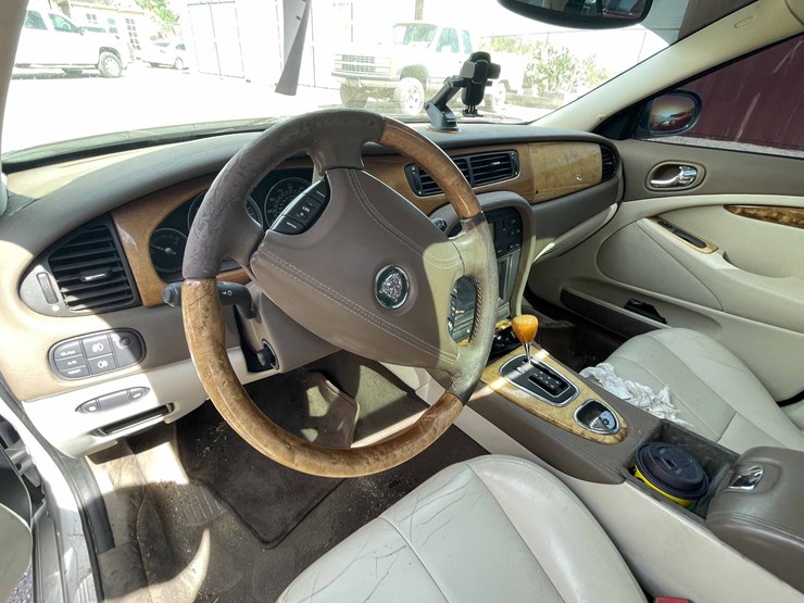 #211-•-2005-jaguar-s-type-passenger-car-(has-a-nm-title)-image-19